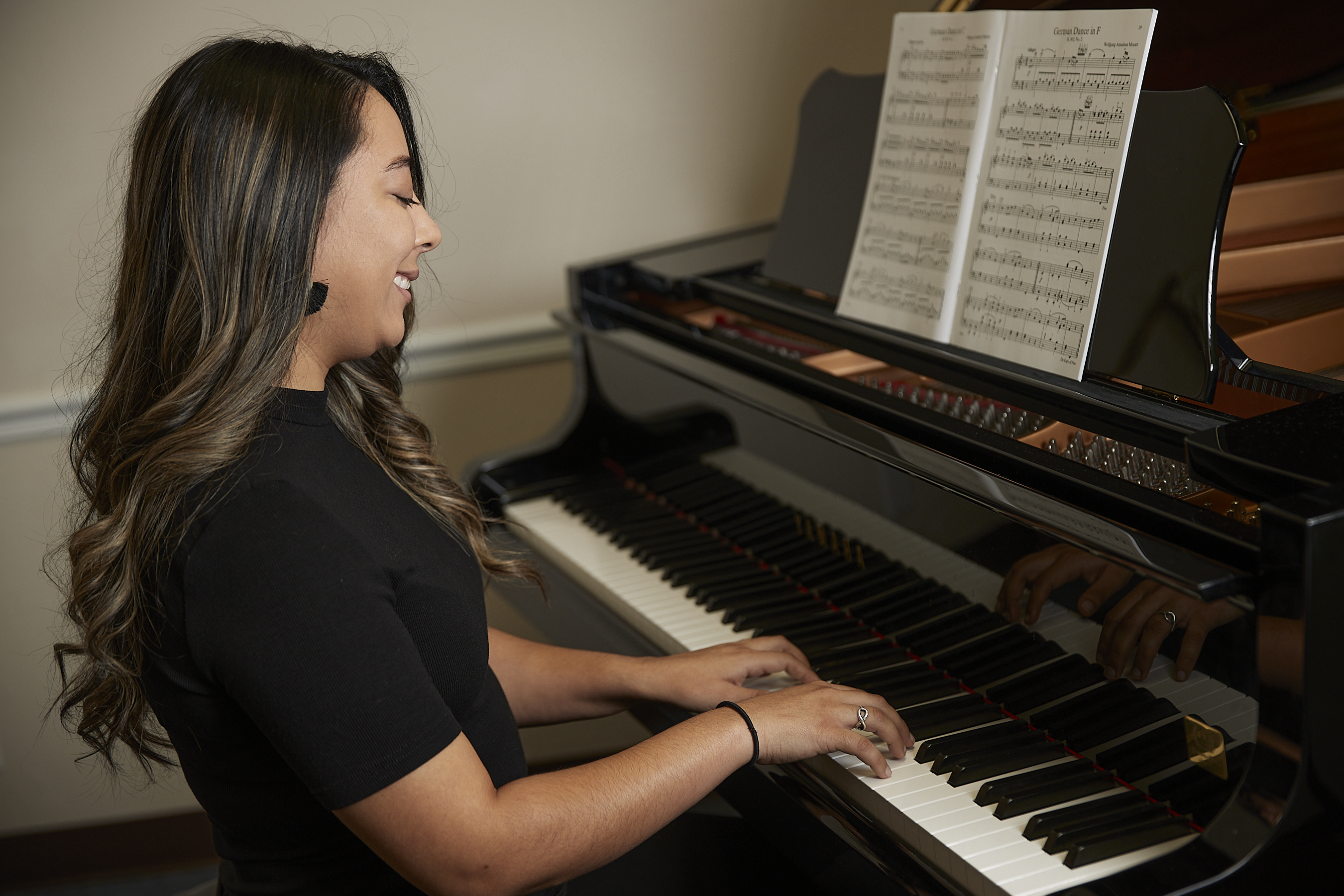 Adult Piano Lessons in Dallas